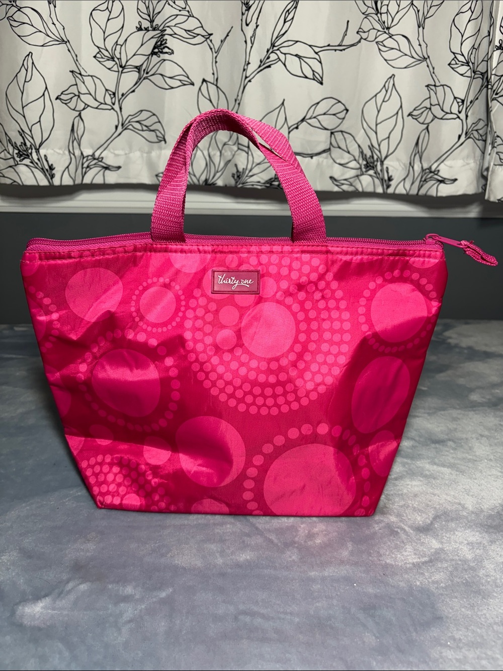 thirty-one Pink Circle-Print Lunch or Beach Snack Tote